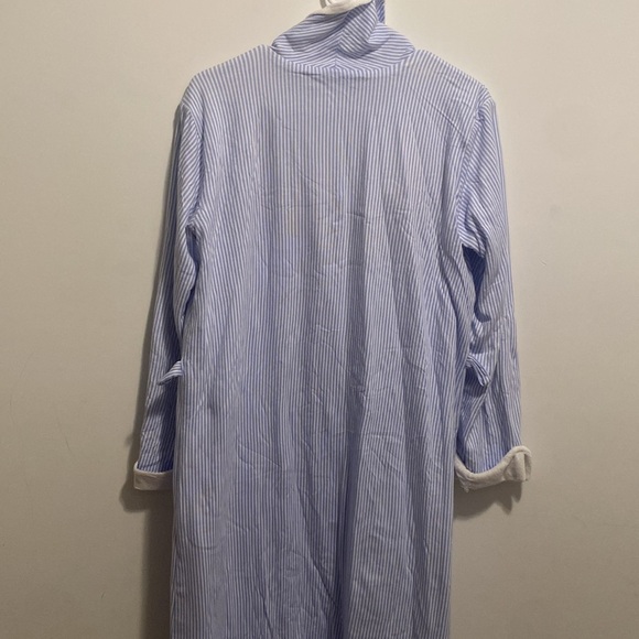 Ralph Lauren Blue and White Striped house coat - Picture 5 of 7